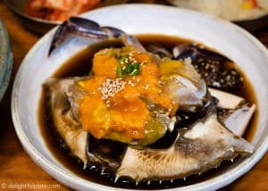 Seoul Food Travel Guide - Must Eats - Ganjang Gejang (raw crab marinated in soy sauce)
