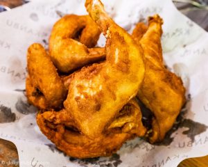 Seoul Food Travel Guide - Must Eats - Korean Fried Chicken