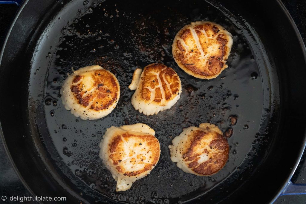 Sear scallops for pasta