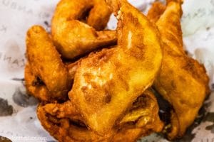 Seoul Food Travel Guide - Must try restaurants - Kkanbu Chicken, specialized in Korean fried chicken