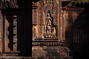 Must See in Siem Reap - Intricate carvings at Banteay Srei temple