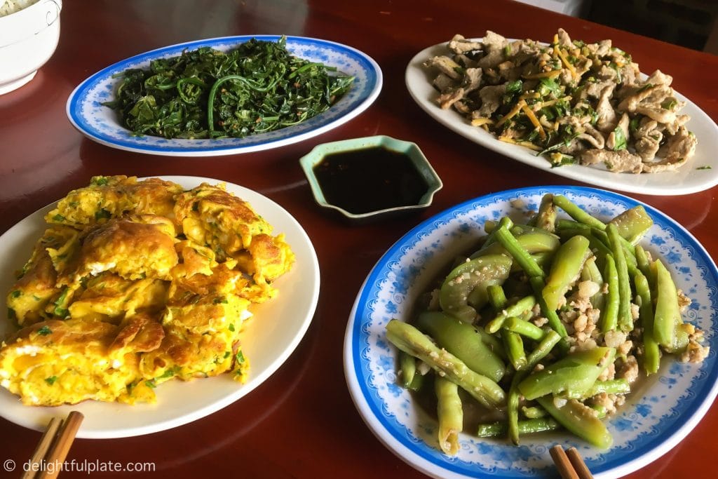Rustic meal with local ingredients at Xoi farmstay, Yen Bai