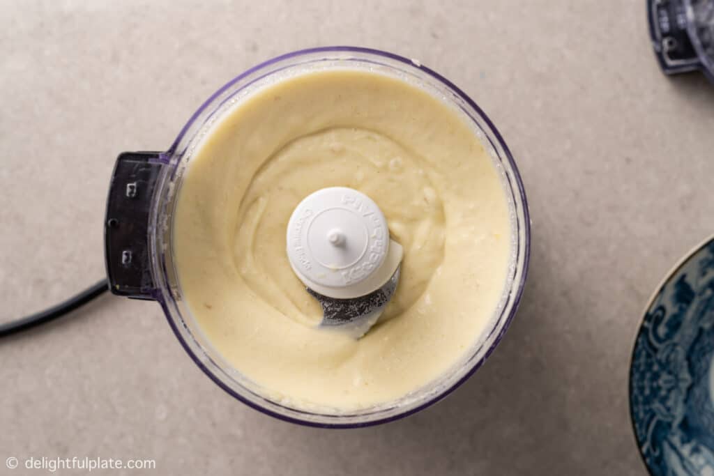 lotus seed purée in the food processor