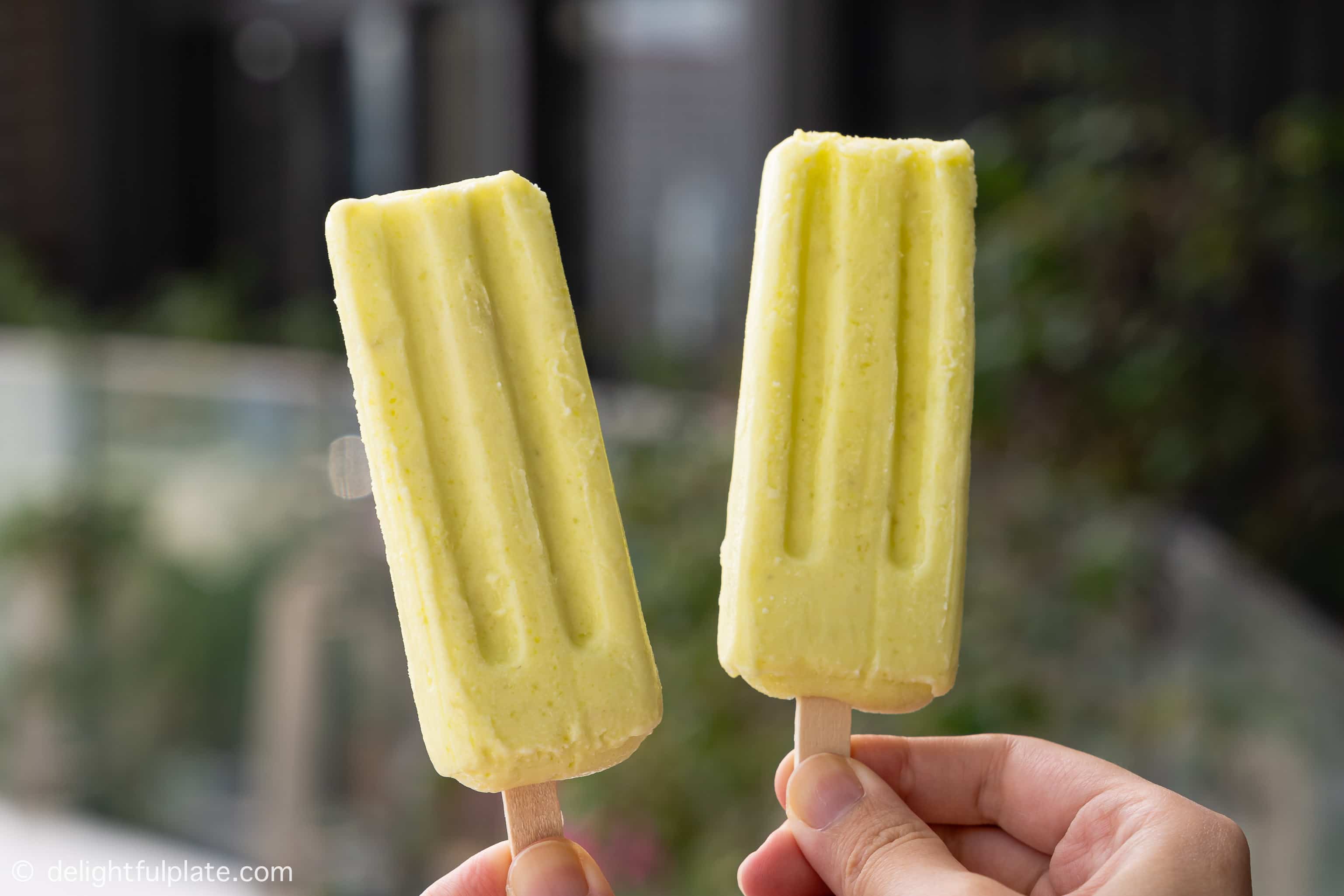 young green rice ice cream from Trang Tien ice cream shop in Hanoi