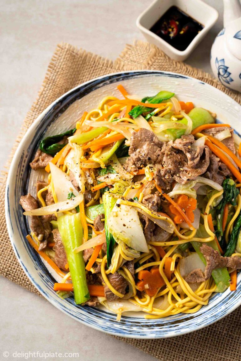 Beef Noodle Stir-fry (Mi Xao Bo)